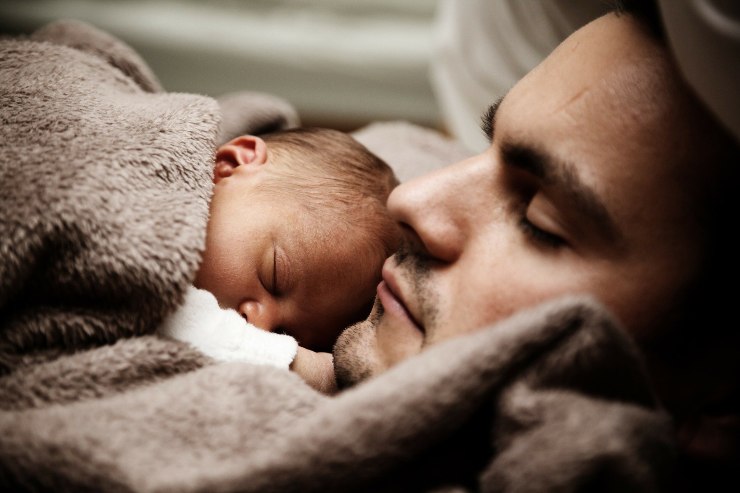 Papà e bimbo (Getty Images)