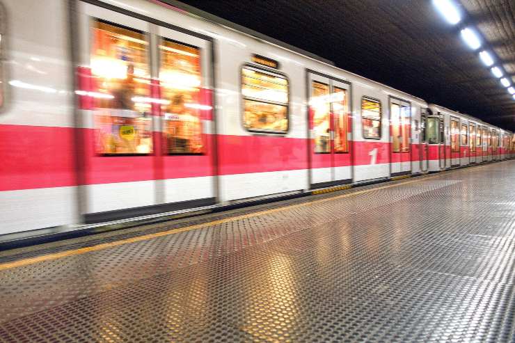 Tangenti per pilotare le gare d'appalto della metro di Milano: 13 arresti