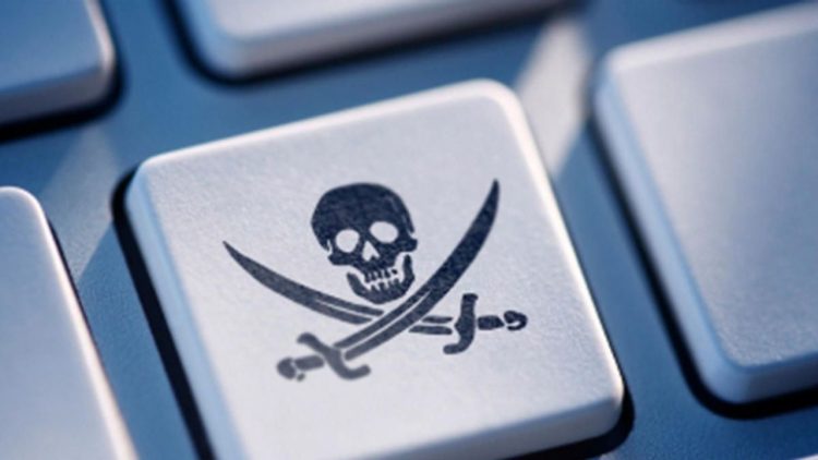 Pirateria informatica (foto dal web)