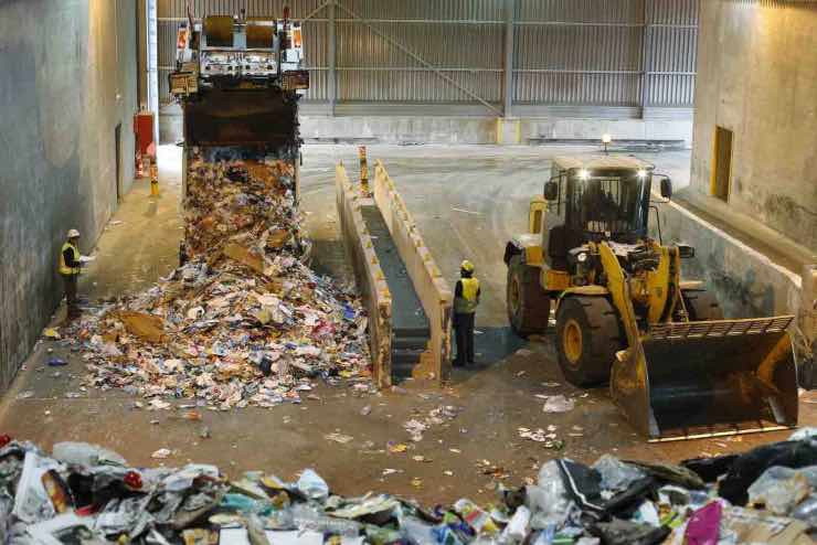 covid-19-raccolta-rifiuti-da-imballaggio-a rischio lettera Conai Premier