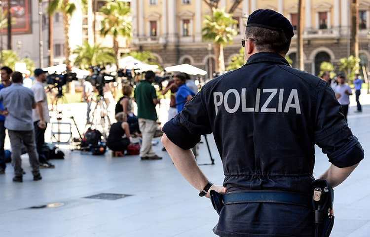 Polizia 