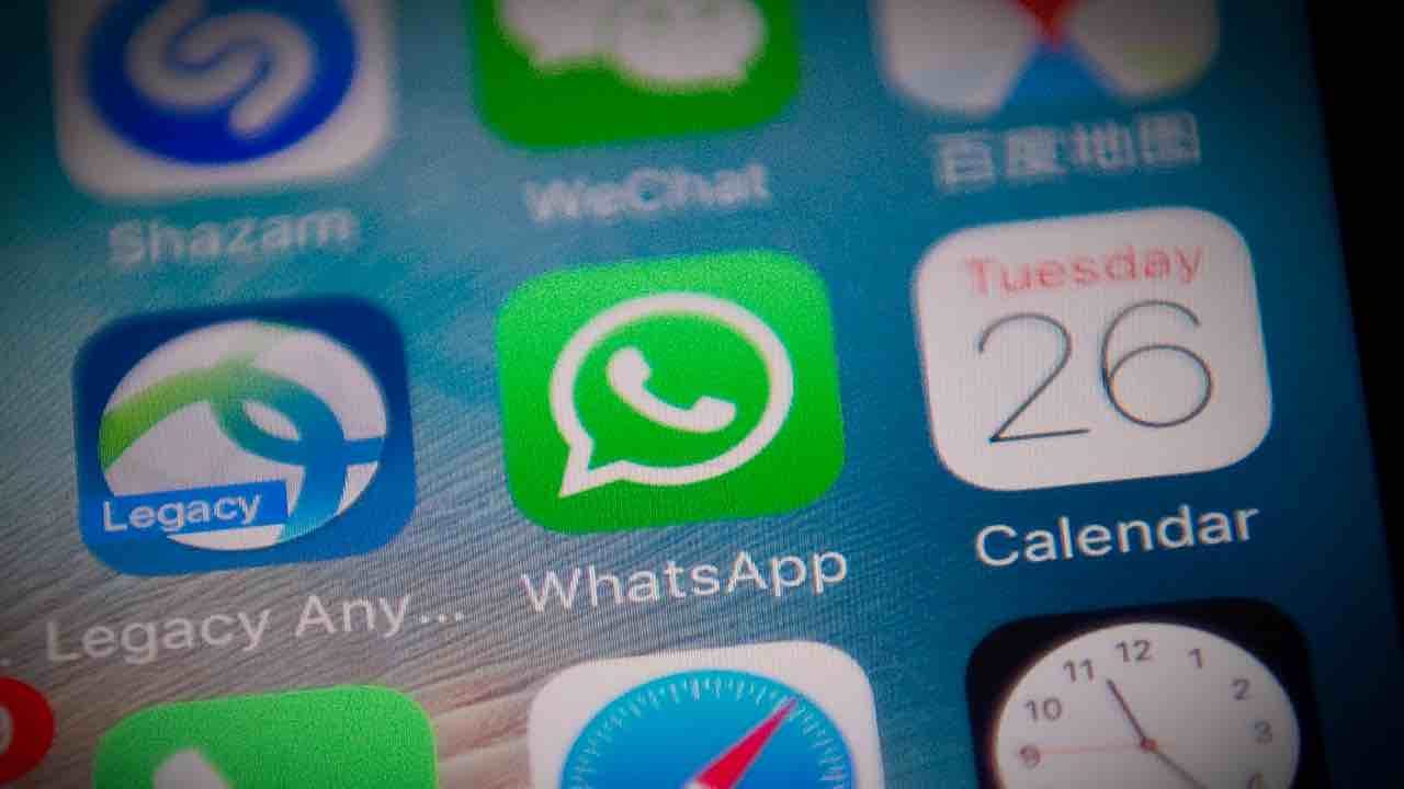 WhatsApp bloccato 2021 iPhone smartphone Android