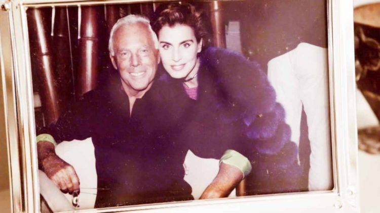 Era La Musa Di Giorgio Armani Oggi Ha 60 Anni Chi E E Cosa Fa Adesso