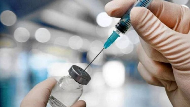 Vaccino Covid Natale infettivologo gemelli Cadua