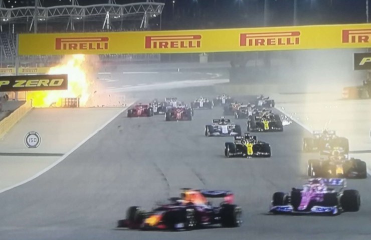Formula 1 Grosjean incidente fiamme