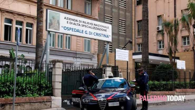 Carabinieri Ospedale Bambini a Palermo