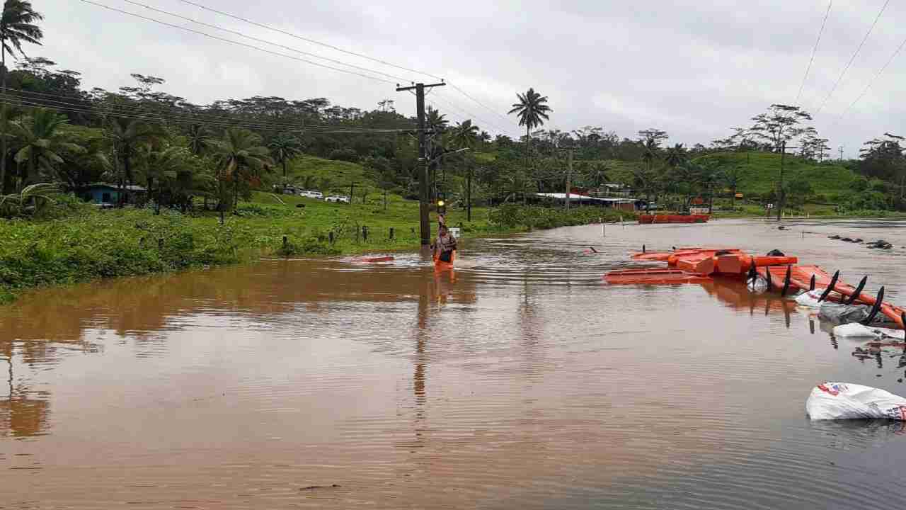 Ciclone Fiji morti dispersi