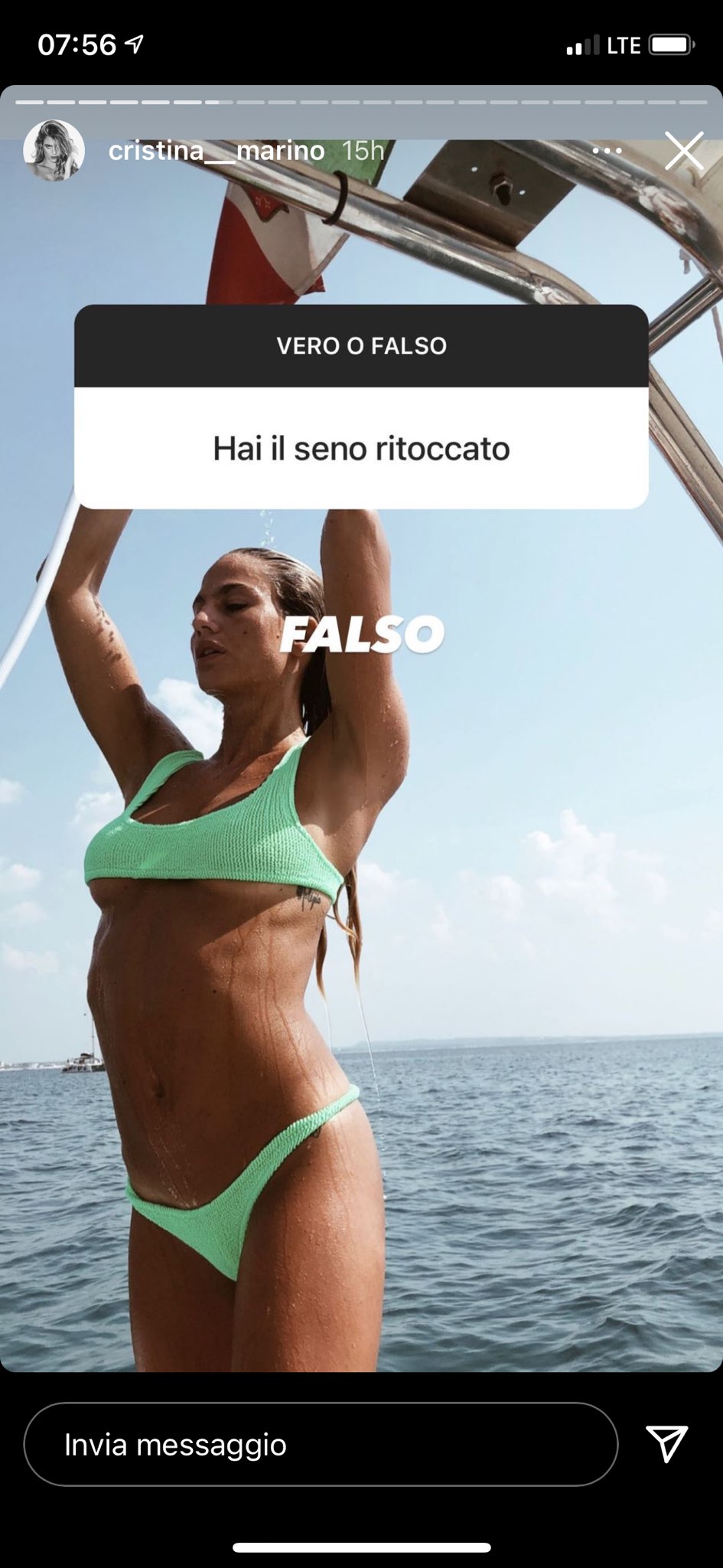 Cristina Marino sexy bollente barca seno rifatto falso