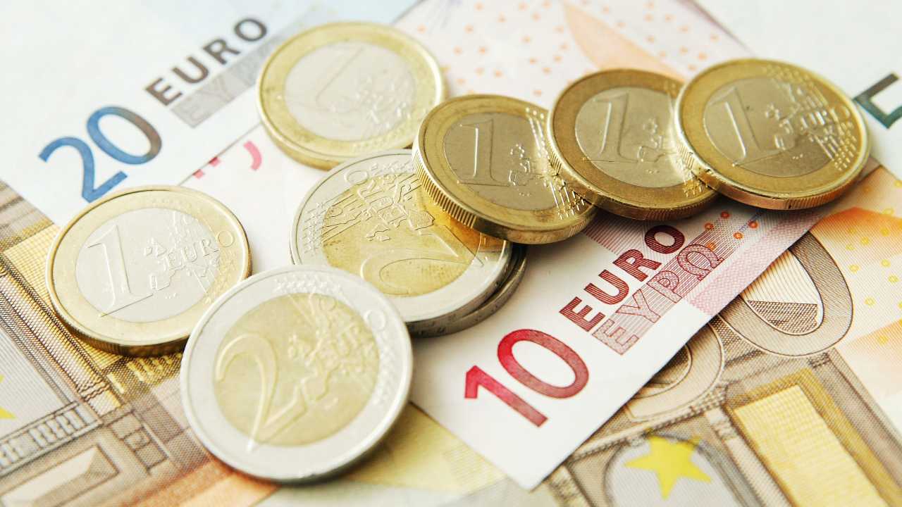 cento euro bonus per alcune categorie