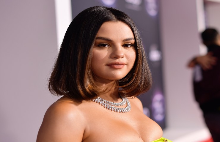 Selena Gomez abito De Una Vez Primavera 2021