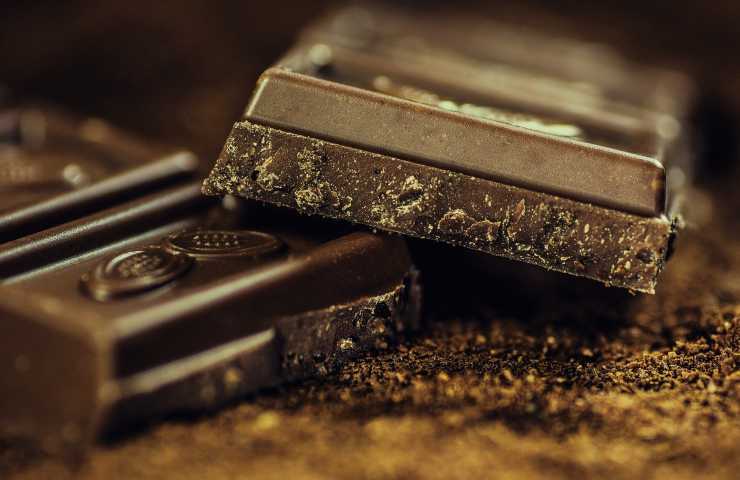 Cioccolato fondente perché mangiarlo