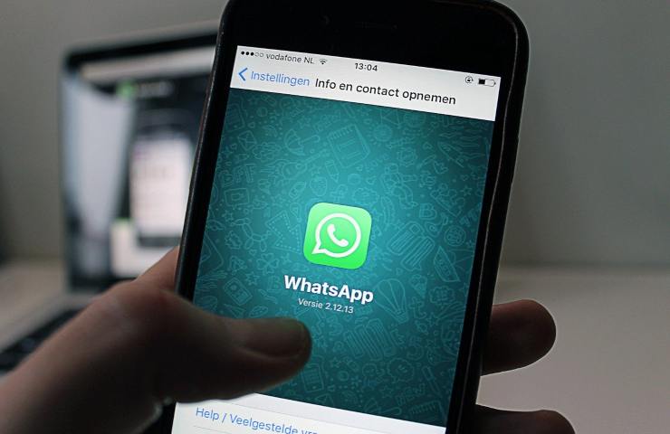 WhatsApp, nuova stangata per gli utenti