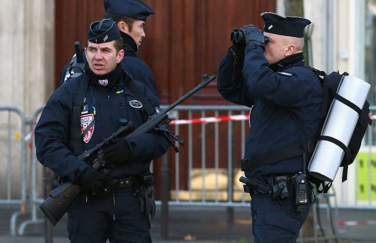 Polizia Francia