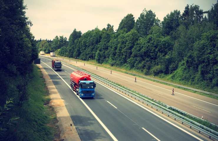 Autostrada A4 doppio incidente due morti