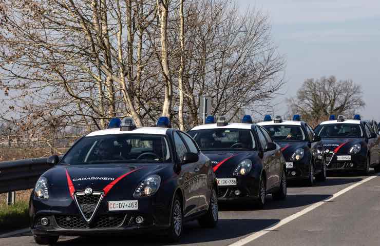 carabinieri freddato omicida fuga figlio