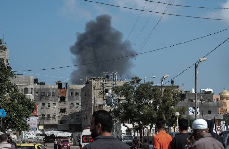 Gaza bombardato grattacielo al-Jala
