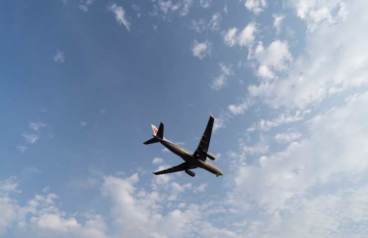 Volo Air China 129: