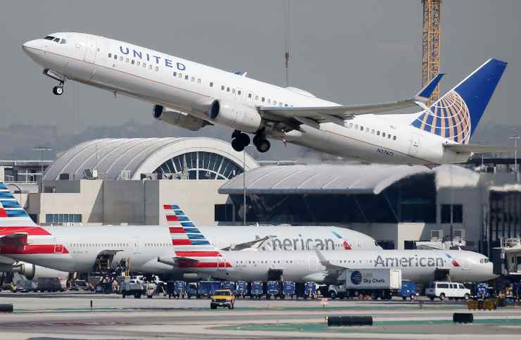 disastri aerei volo united airlines 25 vittime