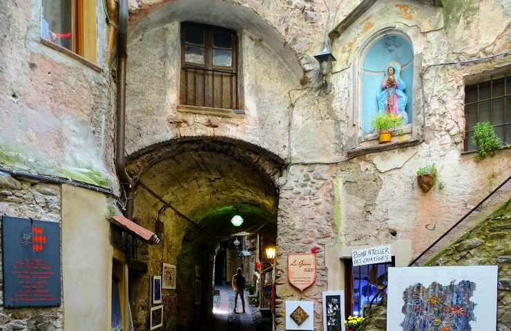 Borgo Dolceacqua (1