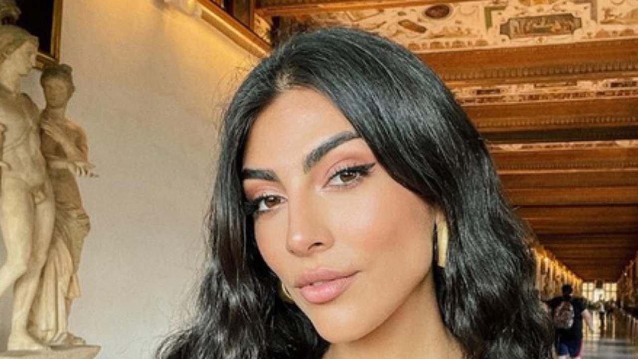 Giulia Salemi da piccola su Tik Tok era già uno spettacolo, fisico bollente