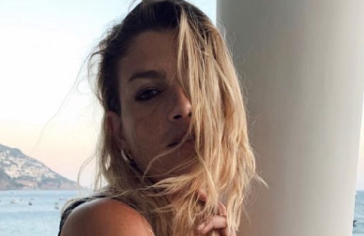 Emma Marrone magia Ascoli amoroso