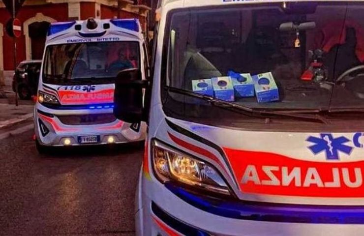 Ambulanza Sant'agata di Militello Messina bimbo tre anni soffocato