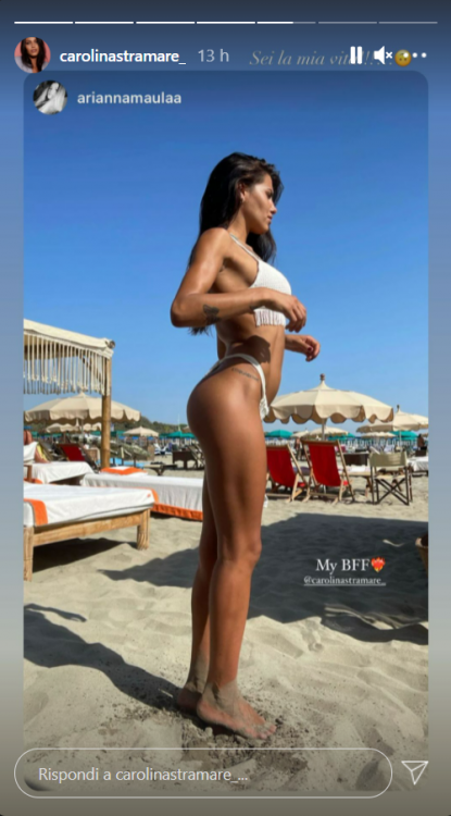Carolina Stramare bikini micro spiaggia illegale foto