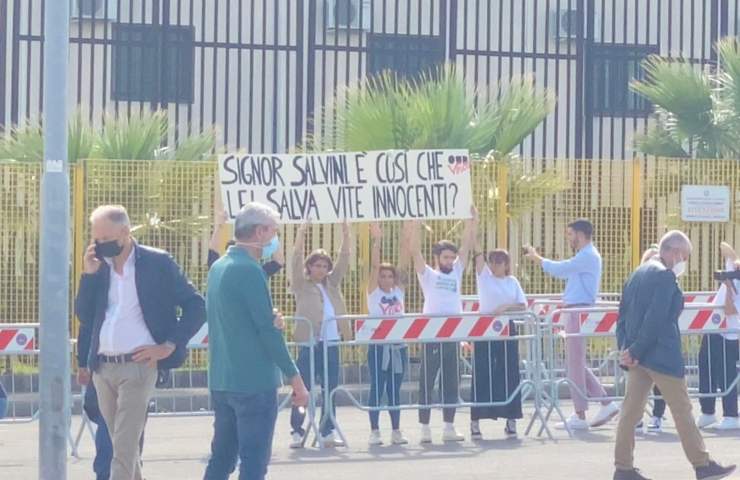 Palermo, manifestanti contro Matteo Salvini 