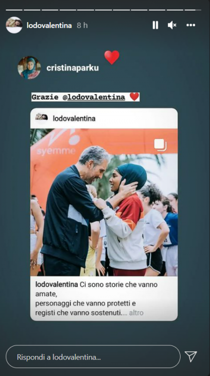 Valentina Lodovini labbra da baciare primo piano foto