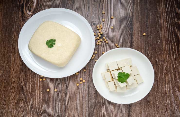 Benessere a tavola: 5 motivi per servire più spesso il tofu