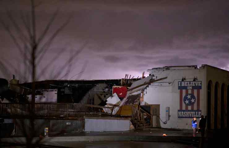 Tornado in sei stati USA: il bilancio sale a 83 vittime accertate