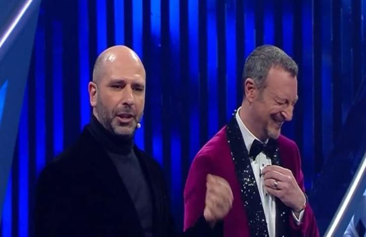 Amadeus e Checco Zalone dati scolto Sanremo seconda serata