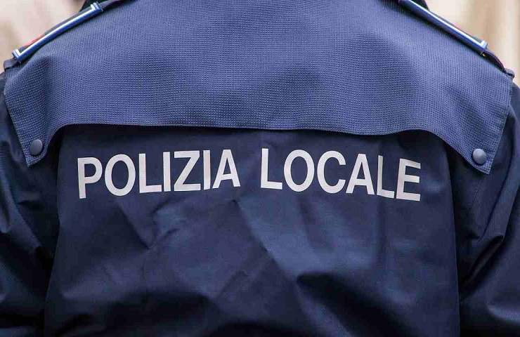 Catania incidente moto morto 32enne