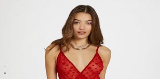 Chiara Ferragni brand lingerie rossa San Valentino