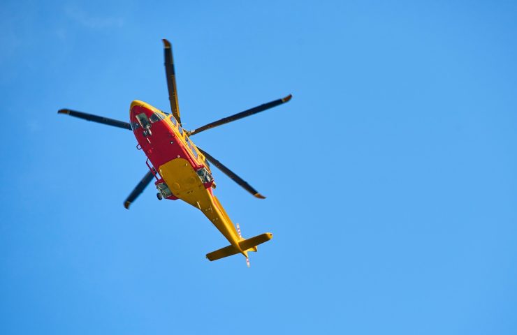 Vasto auto travolge donne insegnante morta