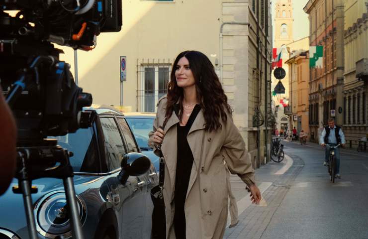 Laura Pausini film conferenza 