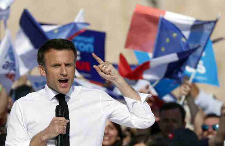 Bis Macron alle presidenziali 2022, boom di astensioni: non si verificava dal 1965