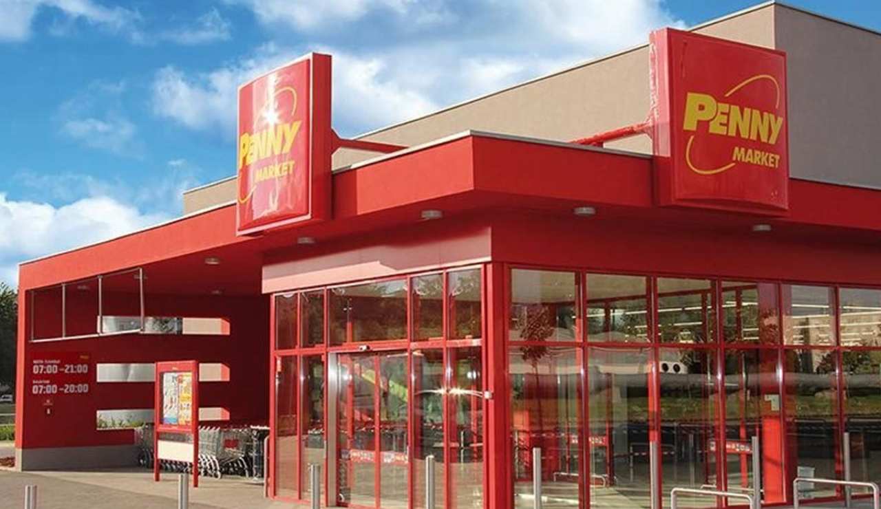 Penny Market, nuova apertura clienti emozionati