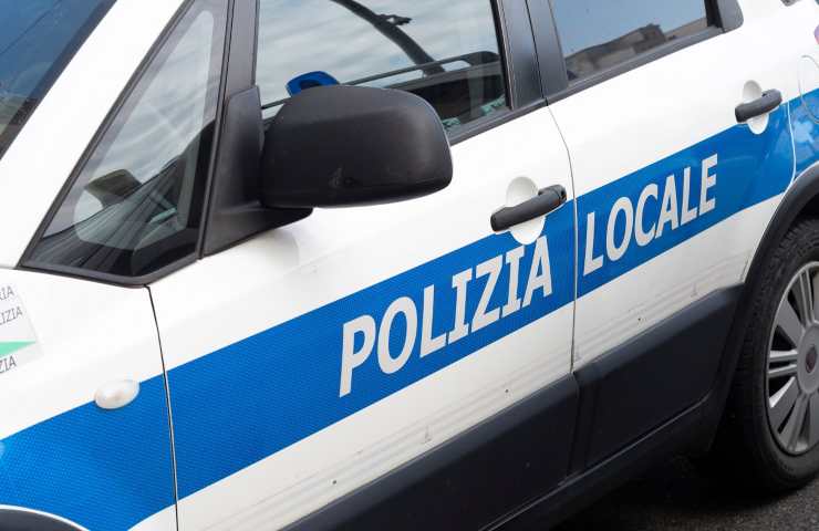 Firenze incidente scooter incrocio morta donna