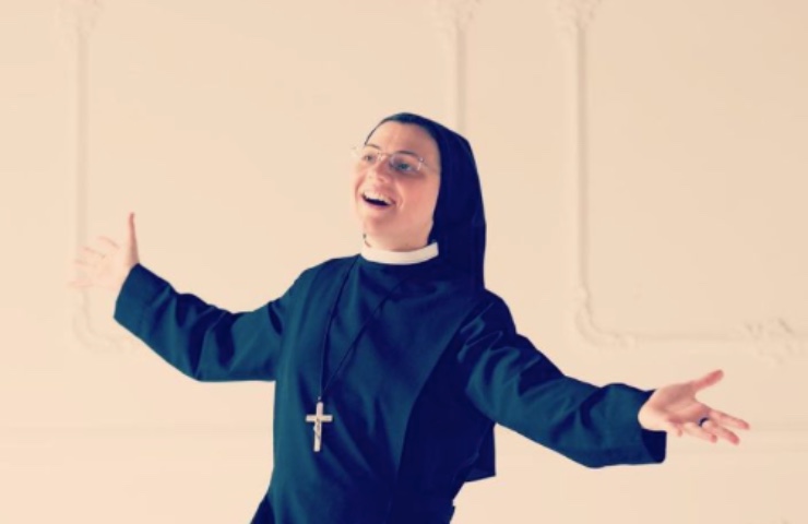 Suor Cristina enrico papi convento