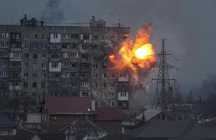 Bombardamenti ucraina russia 