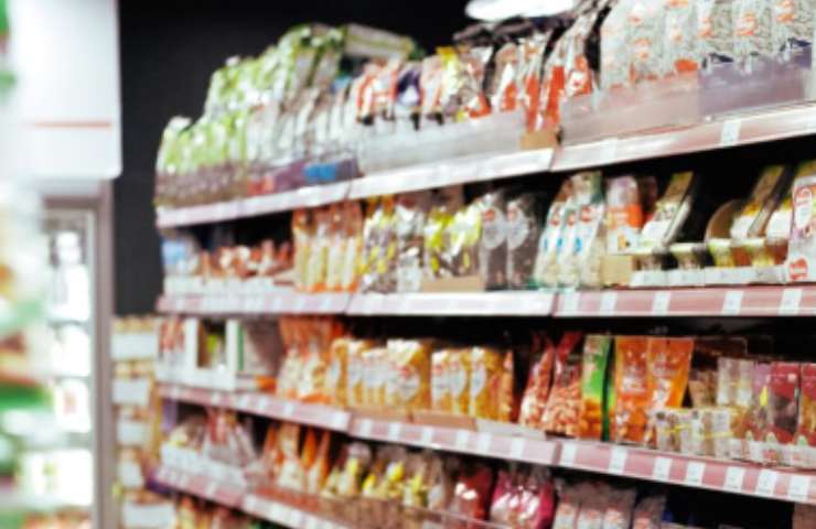 Nuova apertura supermercato: consumatori in tilt 