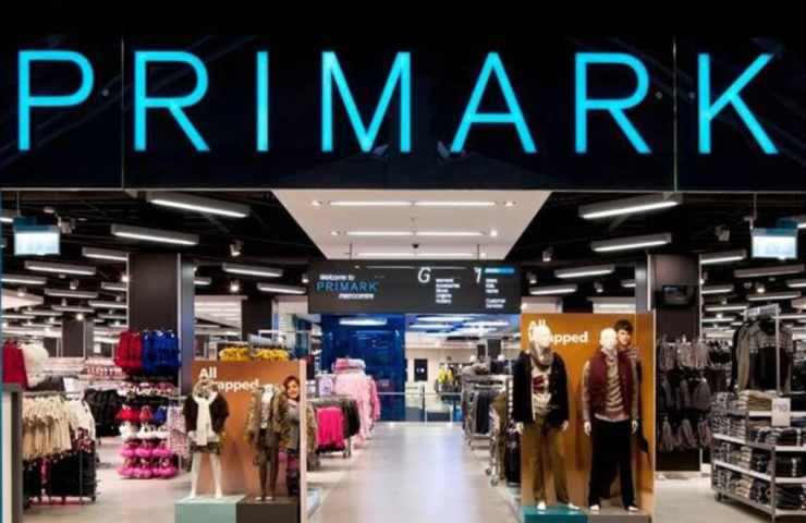 Primark store Napoli 