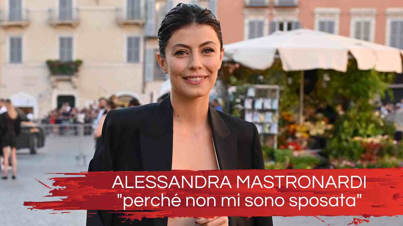 Alessandra Mastronardi Ross McCall
