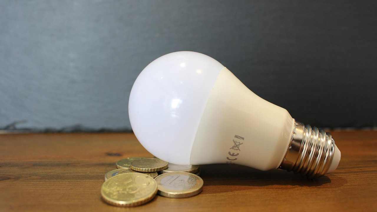 Consumi energia lampadina 