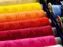 Rocchette di filo colorate