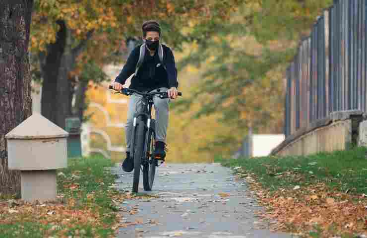 Uomo in bicicletta risarcimento incidente 