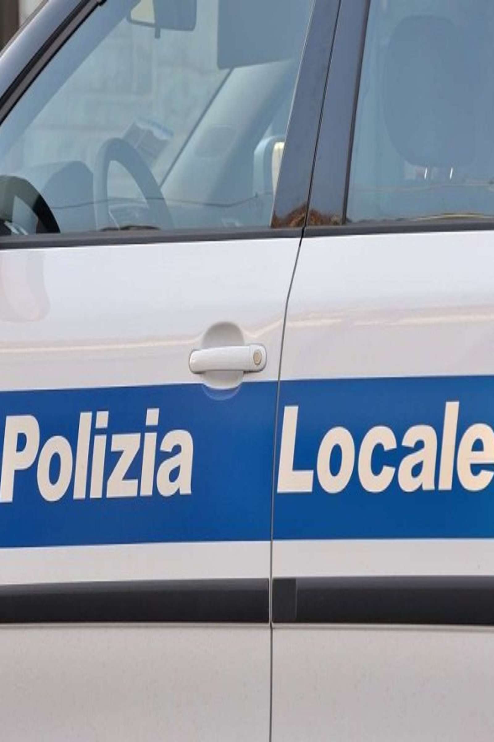 Treia uomo trovato morto roulotte