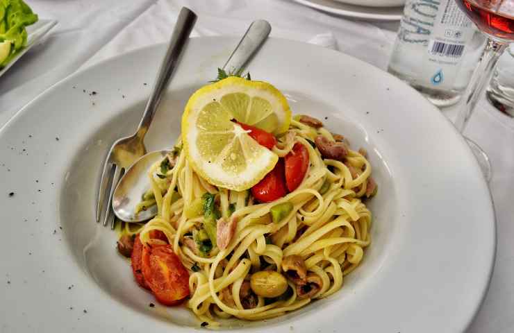 Linguine al tonno ricetta 