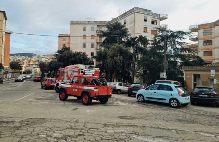 Nuoro incendio appartamento morto 70enne